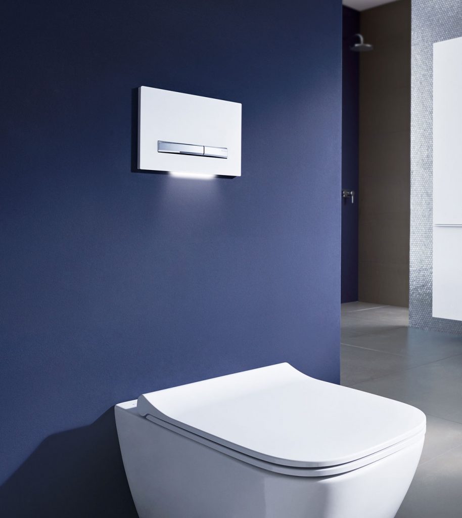 Systém Geberit DuoFresh s orientačným podsvietením na odsávanie nepríjemnéno zápachu z WC